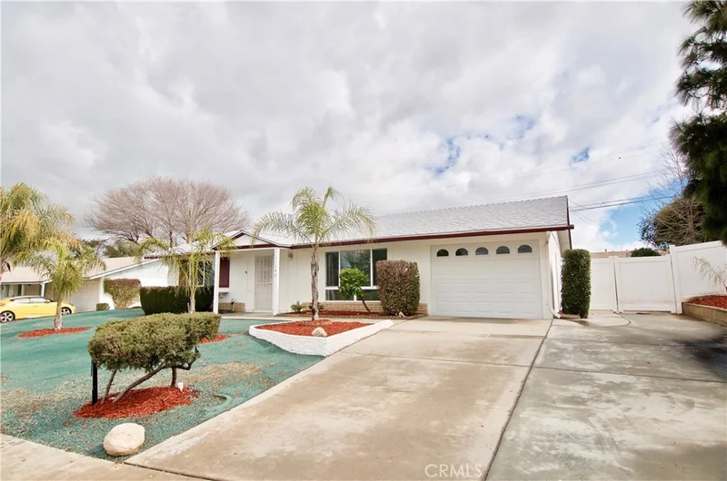 27246 Yorba Linda, Menifee, CA 92586