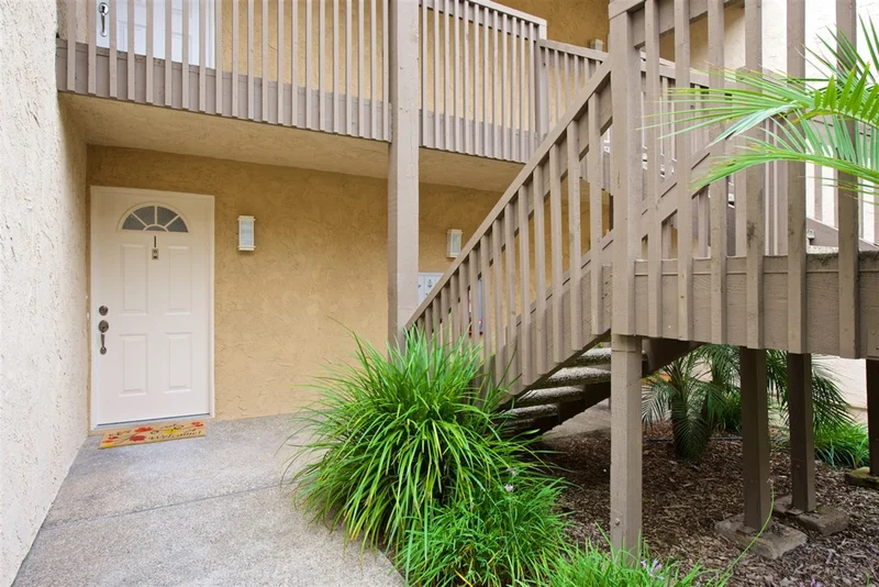 8525 Villa La Jolla Drive #I, La Jolla, CA 92037