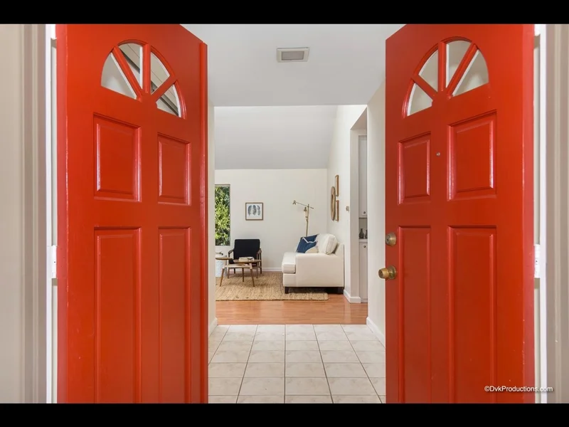 558 Collyn St, Vista, CA 92083