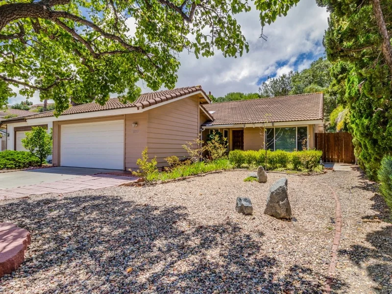 11357 Turtleback, San Diego, CA 92127