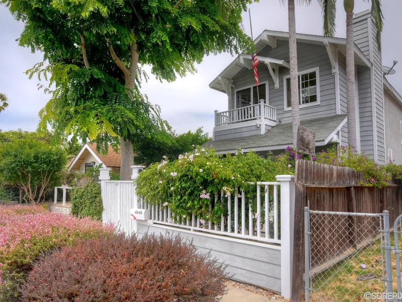 4640 Muir Ave, San Diego, CA 92107
