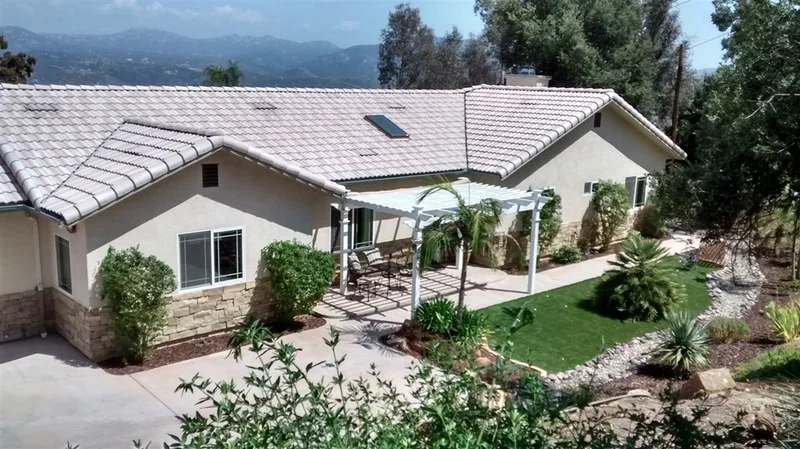 190 Highline Trail, El Cajon, CA 92021