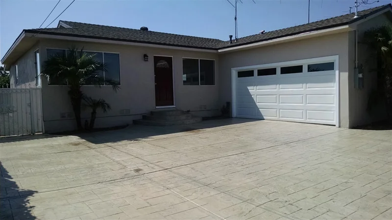 1230 49th, San Diego, CA 92113