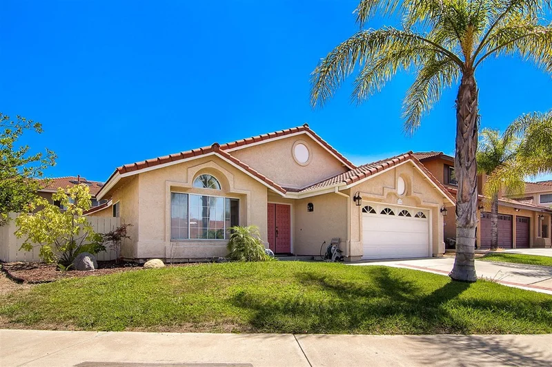 11895 River Rim Rd., San Diego, CA 92126