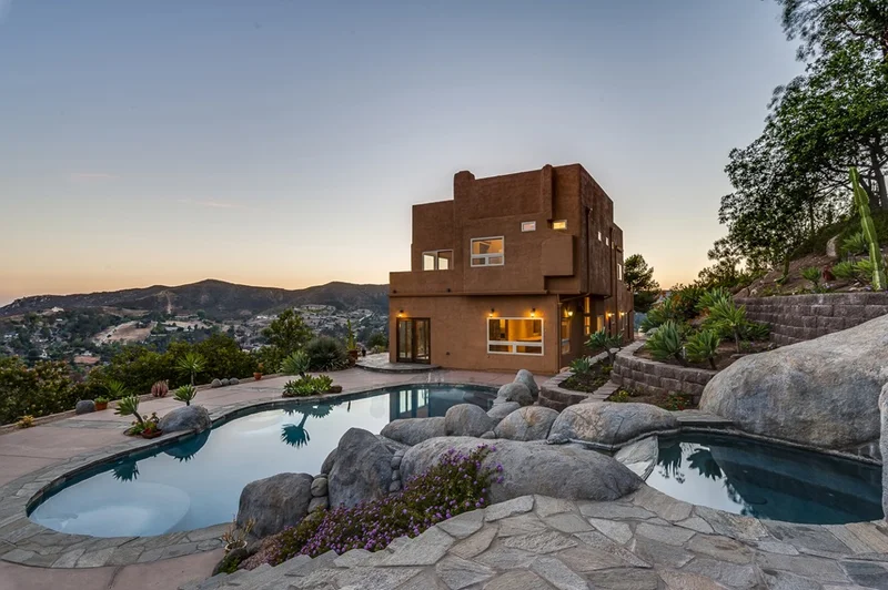 11335 Oak Creek Drive, Lakeside, CA 92040