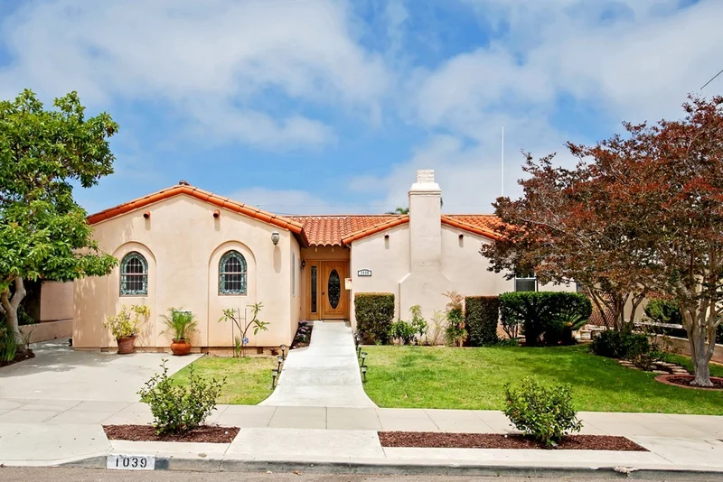 1039 Santa Barbara, San Diego, CA 92107