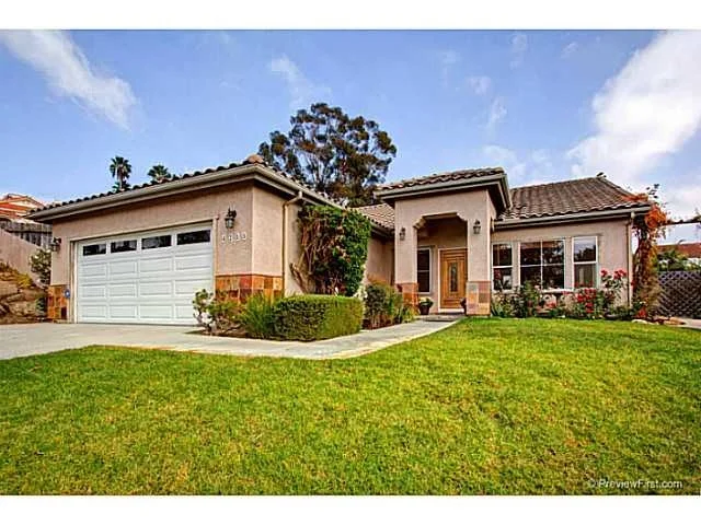 4285 Laskey Ln, La Mesa, CA 91941