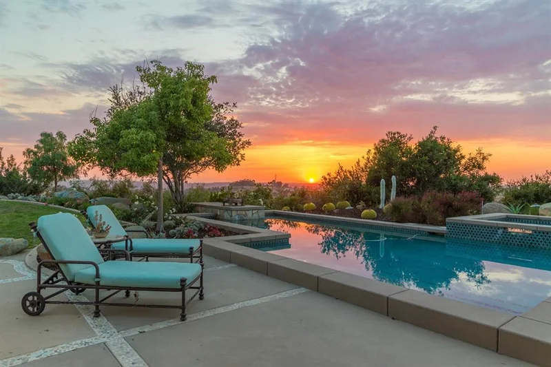 7688 Northern Lights, San Diego, CA 92127