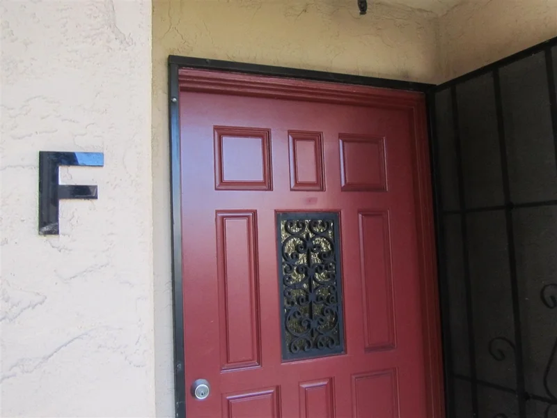 1166 Decker #F, El Cajon, CA 92019
