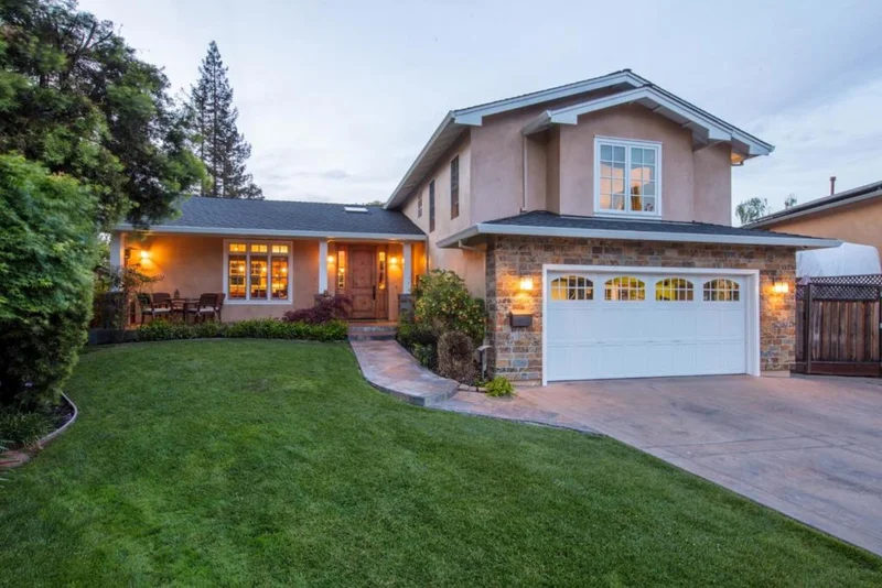 10131 Deeprose, Cupertino, CA 95014