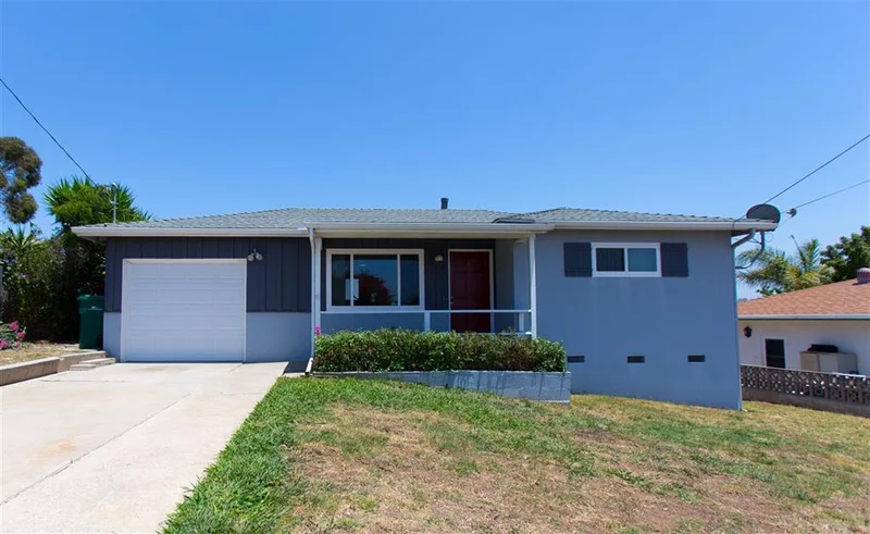 412 Barnwell St, Oceanside, CA 92054