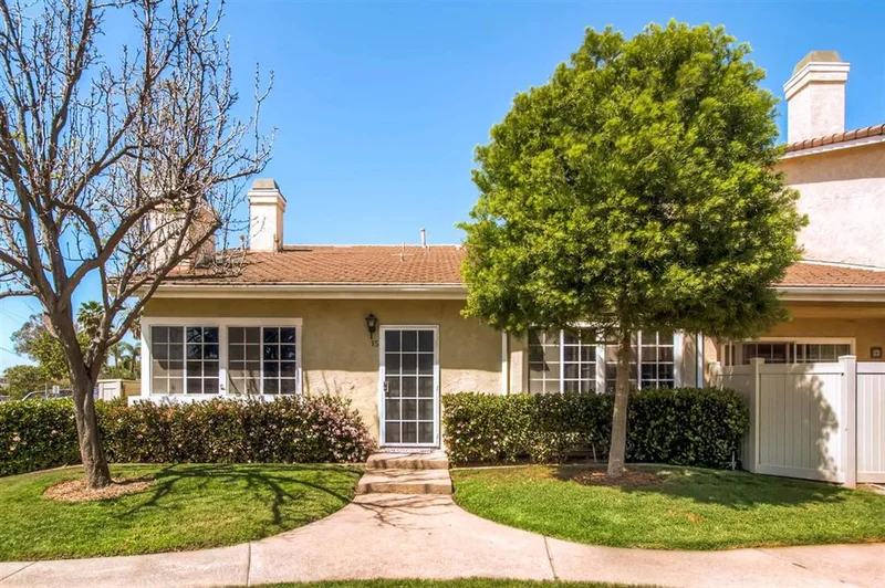 10120 Palm Glen Dr. #15, Santee, CA 92071