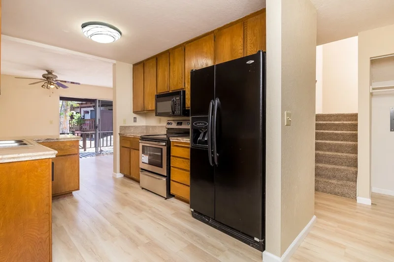 10276 Caminito Agadir, San Diego, CA 92131