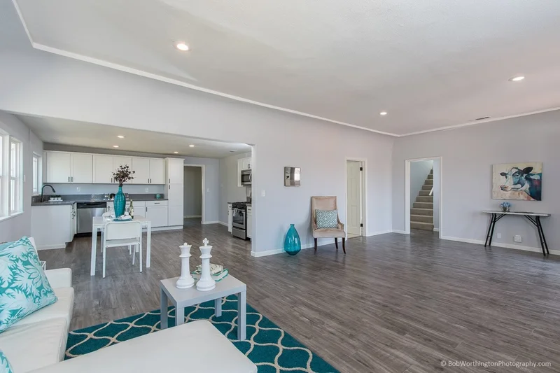 5235 Bancroft Dr, La Mesa, CA 91941