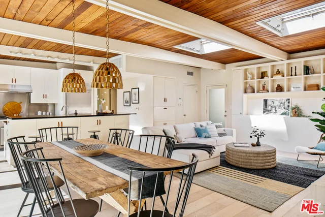 2539 Greenvalley, Los Angeles, CA 90046