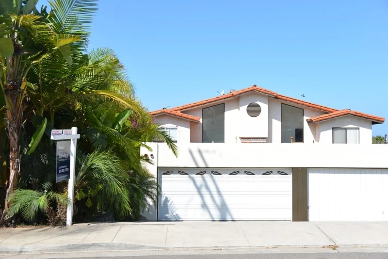 1048 Gardena Road, Encinitas, CA 92024