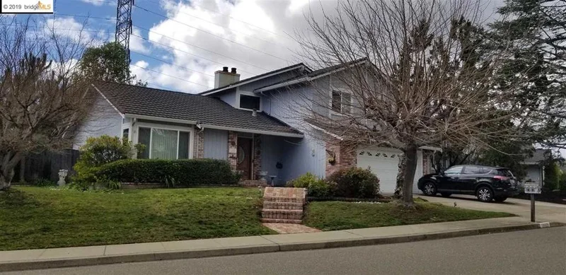 18809 Cavendish Dr, Castro Valley, CA 94552