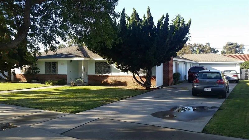 1030 Alameda Blvd., Coronado, CA 92118