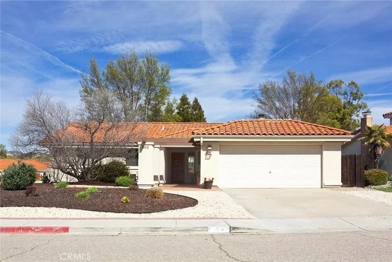 903 Torrey Pines, Paso Robles, CA 93446