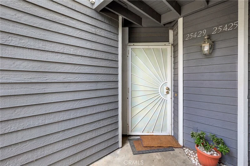 25429 Pine Creek, Wilmington, CA 90744
