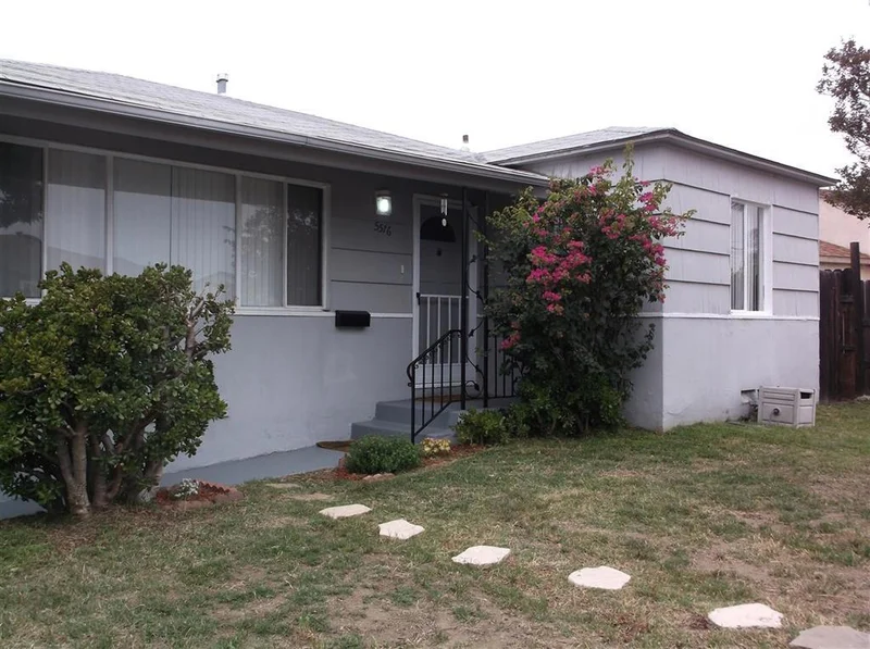 5516 Fredonia Street, San Diego, CA 92105