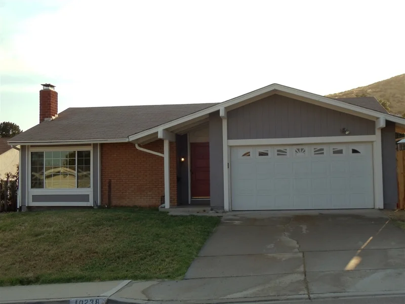 10238 Molino, Santee, CA 92071