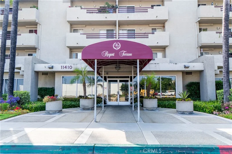 11410 Dolan #113, Downey, CA 90241