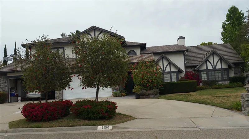 1190 Dexter Place, Escondido, CA 92029