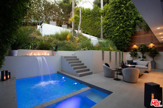 1255 Clark, Los Angeles, CA 90069