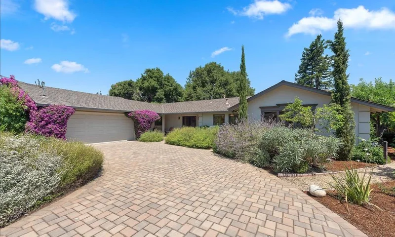 510 San Felicia, Los Altos, CA 94022