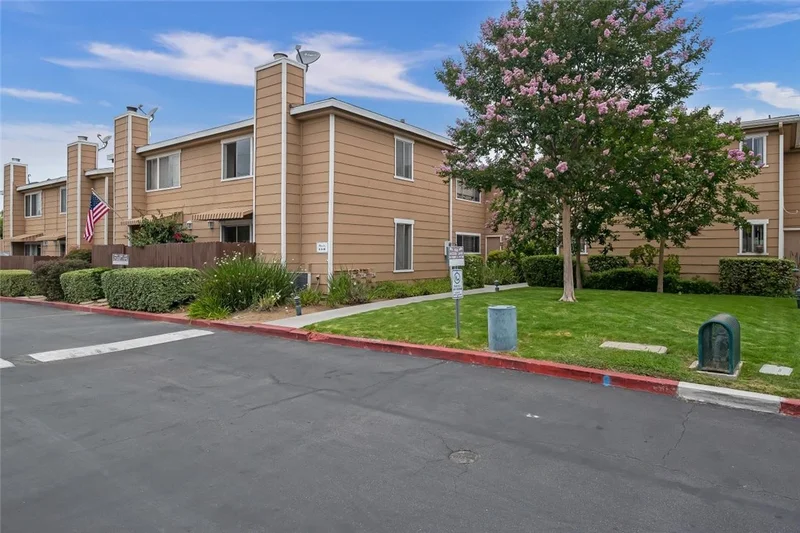 620 Lambert #10, La Habra, CA 90631