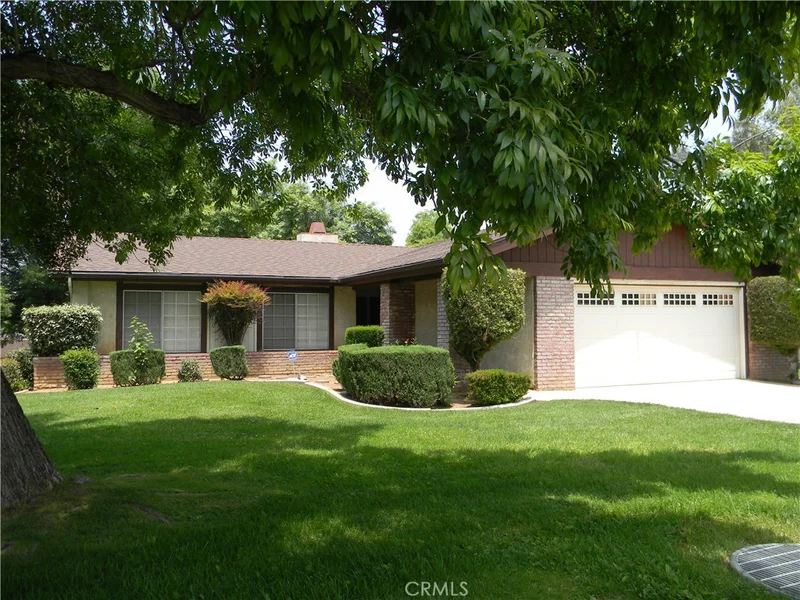 1041 Palm, Redlands, CA 92374