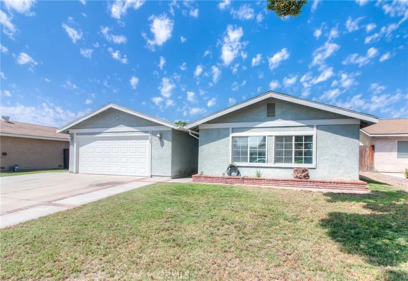 2934 Cedar Ridge, Ontario, CA 91761