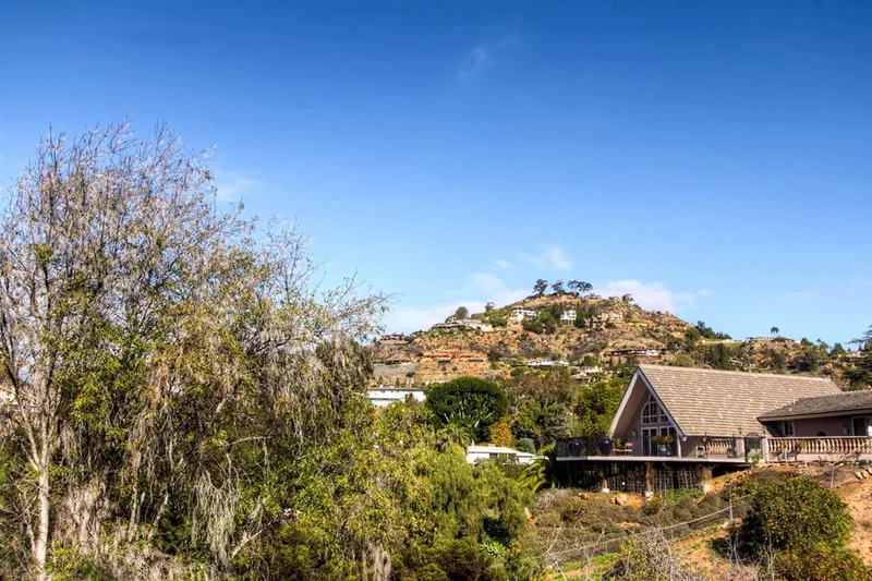 4345 Loma Helix, La Mesa, CA 91941