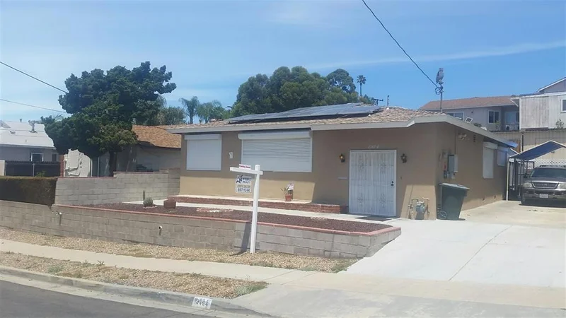 8484 Midland St., La Mesa, CA 91942