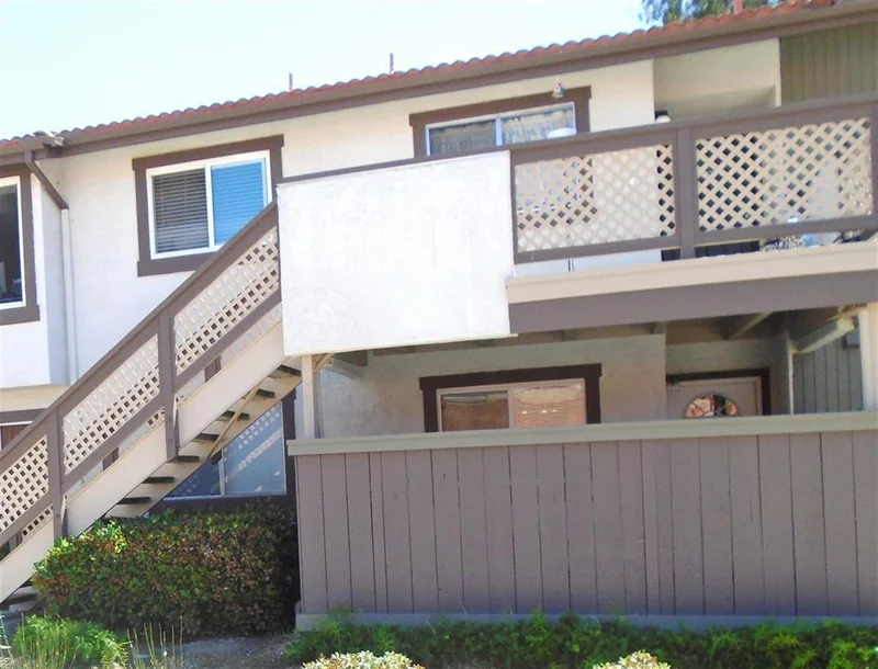 10249 Bell Gardens Dr #4, Santee, CA 92071
