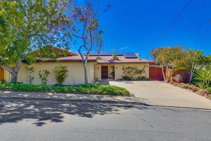 1236 Concord, San Diego, CA 92106