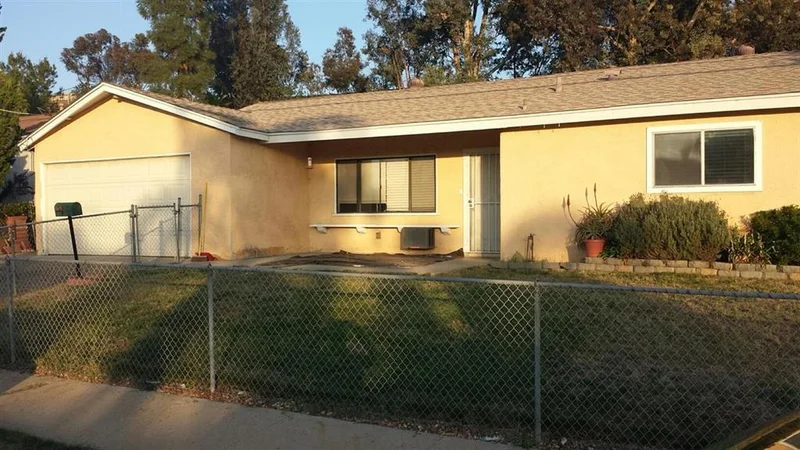 10105 Settle Rd., Santee, CA 92071