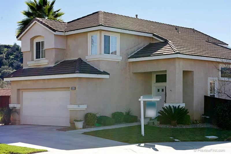 8801 Nandina Court, Escondido, CA 92026