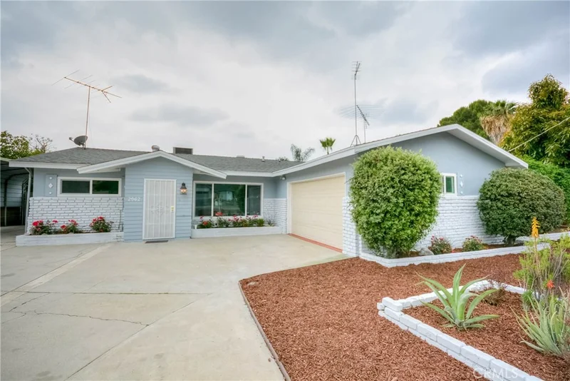 2962 Mary Street, Riverside, CA 92506