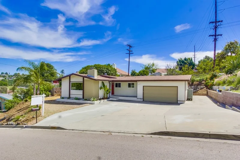 10119 Cristobal Dr., Spring Valley, CA 91977