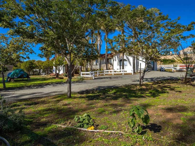 1844 Alvarado, Fallbrook, CA 92028