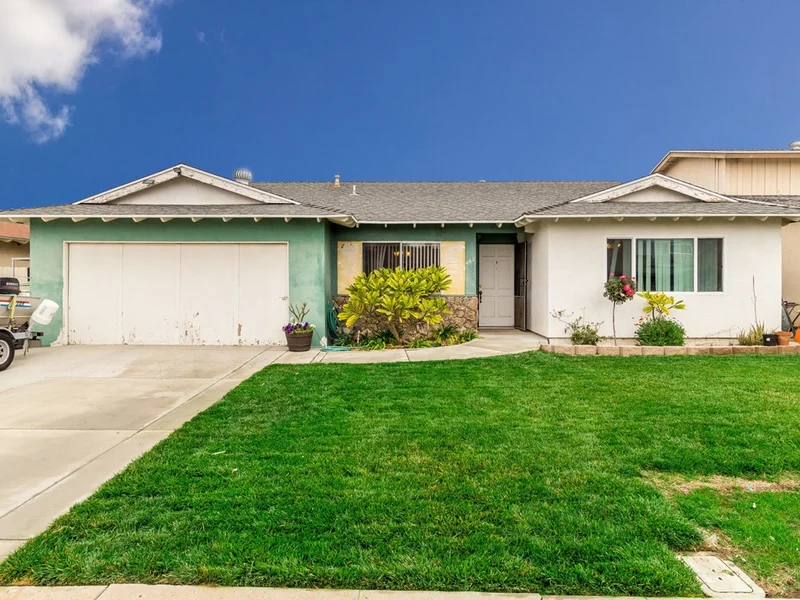 462 Arizona, Chula Vista, CA 91911