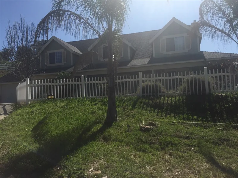 1174 Ramona, Ramona, CA 92065