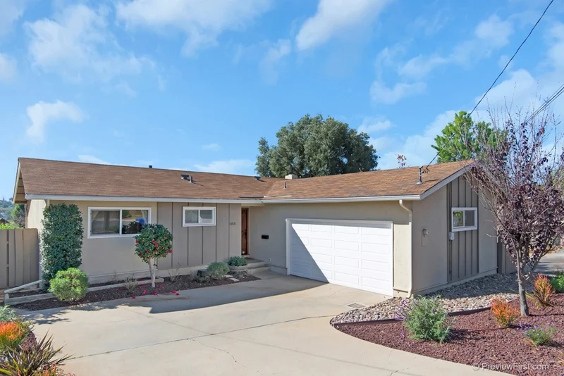 8805 Fabienne, La Mesa, CA 91941