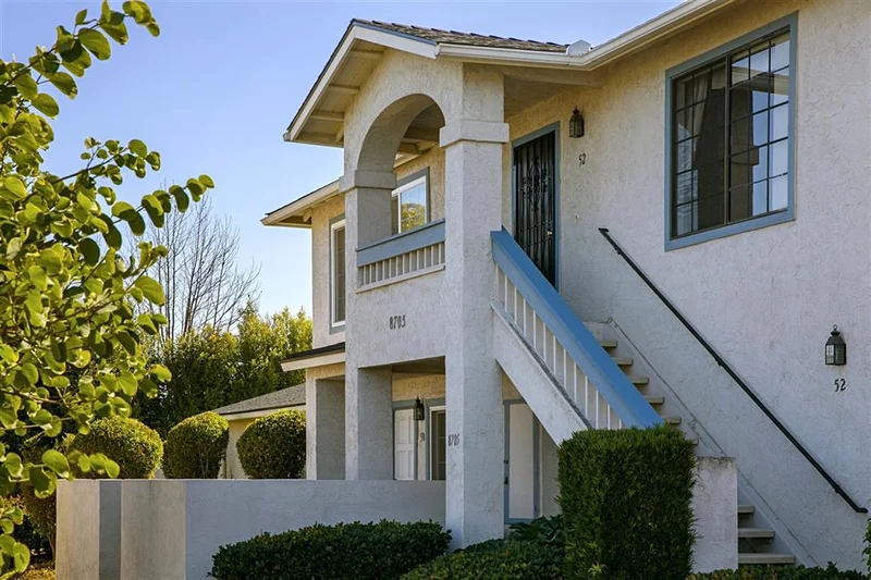 8705 Crossway Ct., Santee, CA 92071