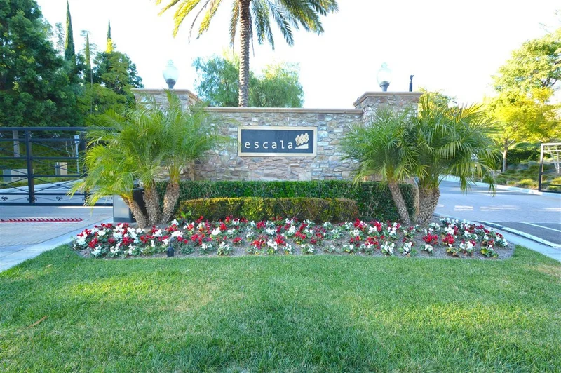 2589 Escala Circle, San Diego, CA 92108
