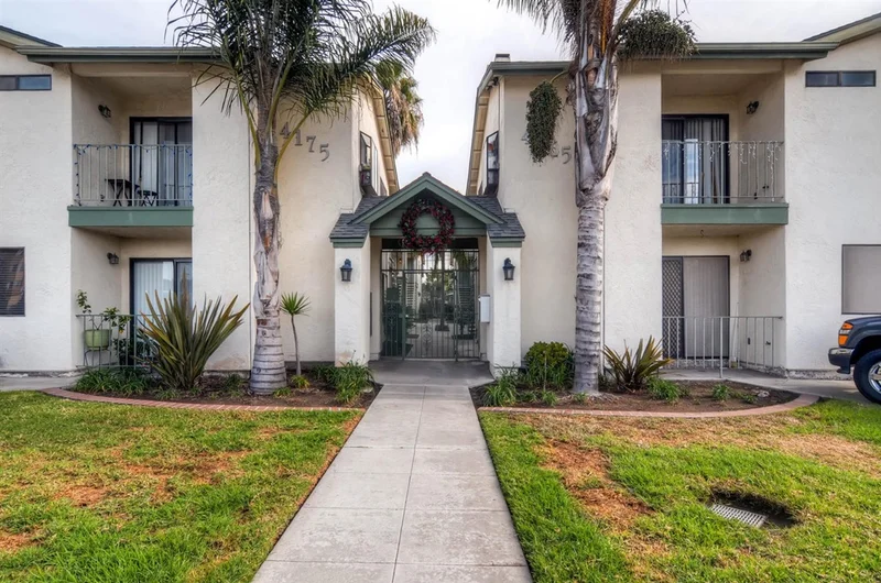 4175 Swift #7, San Diego, CA 92104