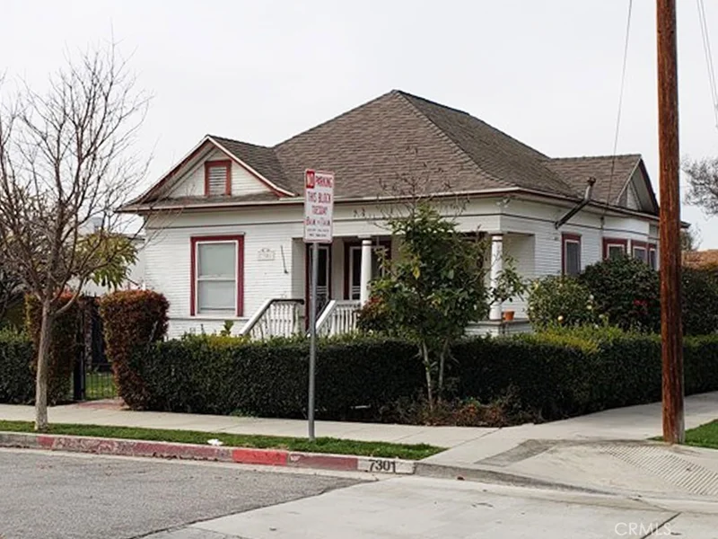 12420 Penn St., Whittier, CA 90602