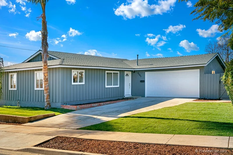 2582 Pheasant, San Diego, CA 92123